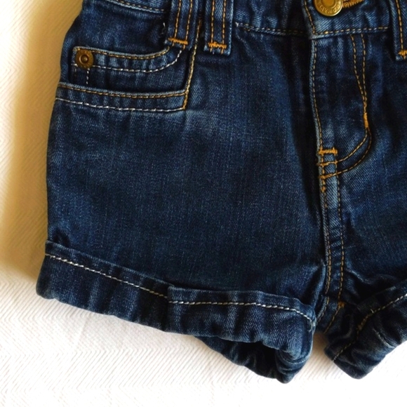 old navy dark wash denim rolled hem shorts 24 months baby girl - Picture 4 of 7